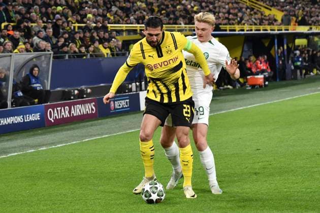 v li in duel Emre Can Dortmund 23 Conrad Harder Sporting 19 19 02 2025 Soccer, Champions League, Borussia Dortmund vs Sporting CP, Signal Iduna Park, Dortmund, Copyright: xpepphotox xHorstxMauelshagenx pep00321, pep_20250219_hm_5011