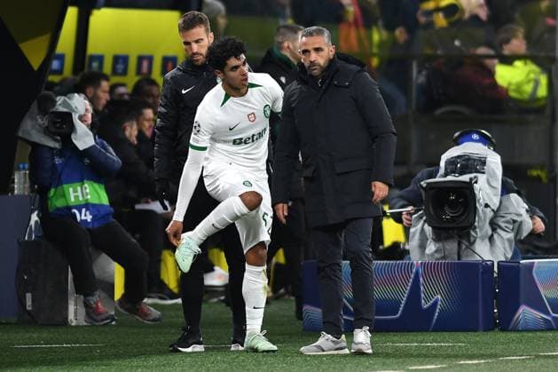 Joao Simoes Sporting Lisbon and coach Rui Borges Sporting Lisbon gestures during the UEFA Champions League 2024 25 League Play offs Second Leg match between Borussia Dortmund and Sporting Lisbon, SIGNAL IDUNA PARK on February 19, 2025 in Dortmund, Germany, Germany Photo by Ralf Treese DeFodi Images Joao Simoes Sporting Lisbon and coach Rui Borges Sporting Lisbon gestures during the UEFA Champions League 2024 25 League Knockout Play off Second Leg match between Borussia Dortmund and Sporting Clube de Portugal at Signal Iduna Park on February 19, 2025 in Dortmund, Germany Photo by Ralf Treese DeFodi Images Defodi-521