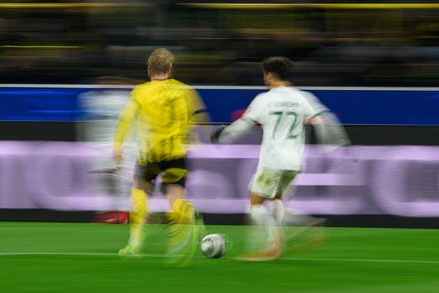 DORTMUND, GERMANY - 19 FEBRUARY, 2025: Eduardo Quaresma - The match UEFA Champions League Borussia Dortmund vs. Sporting Lisboa at Signal Iduna Park.  Copyright: xVITALIIxKLIUIEVx