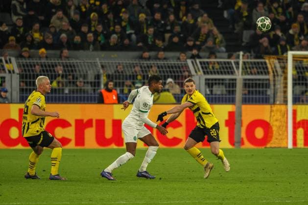 Dortmund, Germany February 19, 2025 Champions League 2024 2025 Borussia Dortmund vs Sporting Lisbon Pictured from left Julian Reyerson BVB , Matheus Reis Sporting Lisbon and Marcel Sabitzer BVB Signal Iduna Park Nordrhein Westfalen Copyright: xFotostandx xFantinix
