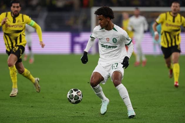 Dortmund on February 19, 2025 Uefa Champions League Knockout phase play offs, 2st leg Borussia Dortmund Sporting Clube de Portugal v l , Lucas Anjos Sporting Clube de Portugal symbol photo, symbol image olo Copyright: JoaquimxFerreira