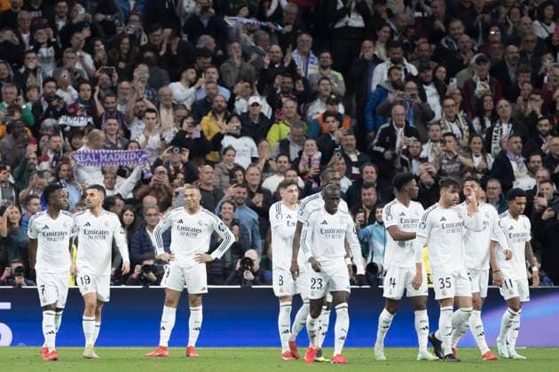 UEFA champions league - Real Madrid vs Manchester City MADRID, SPAIN - February 19: Kylian Mbappe of Real Madrid celebrates a goal during the UEFA champions league 2024 25 match between Real Madrid and Manchester City at Santiago Bernabeu Stadium. (Photo by Guillermo Martinez) Madrid Santiago Bernabeu Stadium Spain Copyright: xGuillermoxMartinezx