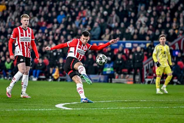 PSV midfielder Ivan Perisic , during the match PSV Juventus at the Philips stadium for the UEFA Champions League Knockout phase play offs 2nd leg season 2024 2025 in EINDHOVEN, Netherlands on 19 february 2025, photo by Stefan Koops EYE4images DeFodi Images Defodi-746