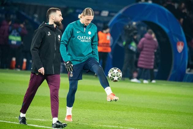 FOOTBALL : Paris SG vs Stade Brestois - Ligue des Champions - Barrage Retour - 19 02 2025 Matvey Safonov (Paris SG) ParisFrance  Copyright: xBaptistexAutissierx
