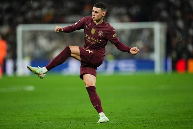 ESP: Real Madrid v Manchester City. UEFA Champions League match. Play off round Phil Foden of Manchester City during the UEFA Champions League match, play off round, second leg, between Real Madrid and Manchester City played at Santiago Bernabeu Stadium on Feb 19, 2025 in Madrid Spain. kpng Copyright: xBaguxBlancox xPRESSINPHOTOx PS_250219_RMA_MCI_034