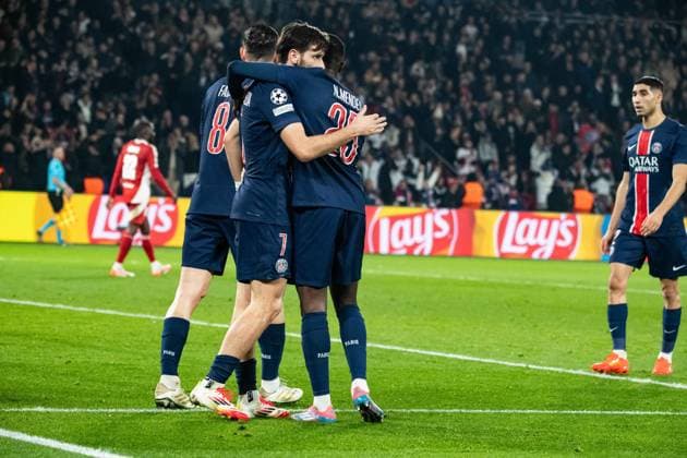 FOOTBALL : Paris SG vs Stade Brestois - Ligue des Champions - Barrage Retour - 19 02 2025 Joie des joueurs du Paris SG aprÃ s le but de Khvicha Kvaratskhelia (Paris SG) ParisFrance  Copyright: xBaptistexAutissierx