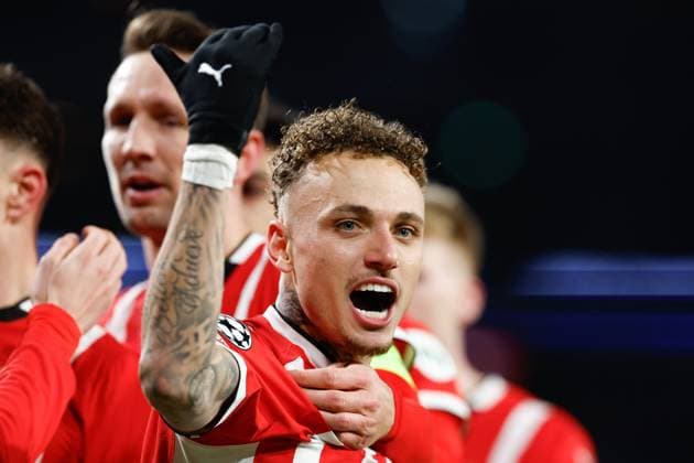 EINDHOVEN, 19-02-2025, Philips Stadium, UEFA Champions League season 2024 25, match between PSV and Juventus, PSV player Noa Lang celebrating the 1-0 PSV - Juventus  x27943977x Copyright: