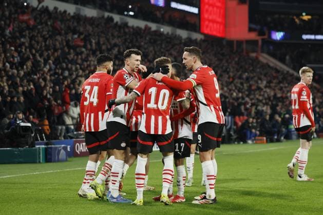 EINDHOVEN - (l-r) Ismael Saibari of PSV Eindhoven, Ivan Perisic of PSV Eindhoven, Noa Lang of PSV Eindhoven, Luuk de Jong of PSV Eindhoven celebrate 1-0 during the UEFA Champions league Playoff match between PSV Eindhoven and Juventus FC at Phillips stadium on Feb. 19, 2025 in Eindhoven, Netherlands. ANP KOEN VAN WEEL UEFA Champions League 2024 25 League Knockout Play-off Second Leg 2024 25 xVIxANPxSportx xxANPxIVx 520392022 originalFilename: 520392022.jpg