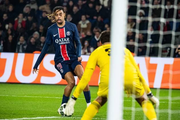 FOOTBALL : Paris SG vs Stade Brestois - Ligue des Champions - Barrage Retour - 19 02 2025 Bradley Barcola (Paris SG) ParisFrance  Copyright: xBaptistexAutissierx