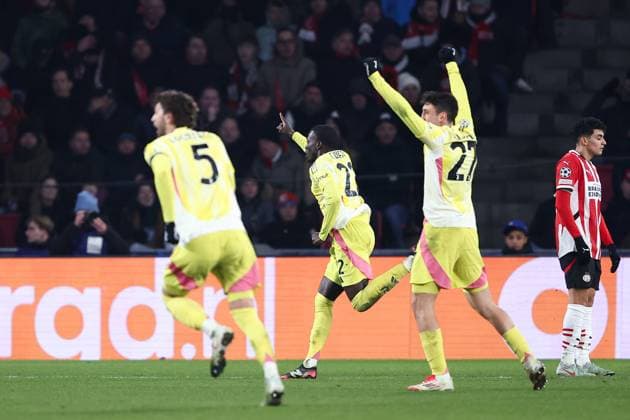 EINDHOVEN, 19-02-2025, Philips Stadium, UEFA Champions League season 2024 25, match between PSV and Juventus, Juventus player Timothy Weah celebrating the 1-1 PSV - Juventus  x27944117x Copyright: