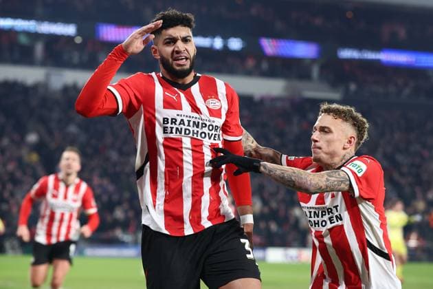 EINDHOVEN, 19-02-2025, Philips Stadium, UEFA Champions League season 2024 25, match between PSV and Juventus, PSV player Ismael Saibari and PSV player Noa Lang celebrating the 2-1 PSV - Juventus  x27944573x Copyright: