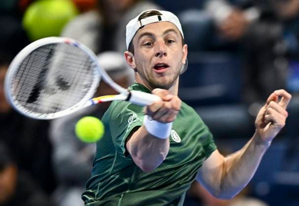 ATP, Tennis Herren QATAR EXXONMOBIL OPEN ROUND OF 16 Tallon Griekspoor of the Netherlands competes in her round of 16 match against Matteo Berrettini of Italy during the ATP Qatar ExxonMobil Open 2025 tennis tournament at the Khalifa International Tennis Complex in Doha, Qatar, on February 19, 2025. DOHA Qatar Copyright: xNOUSHADx