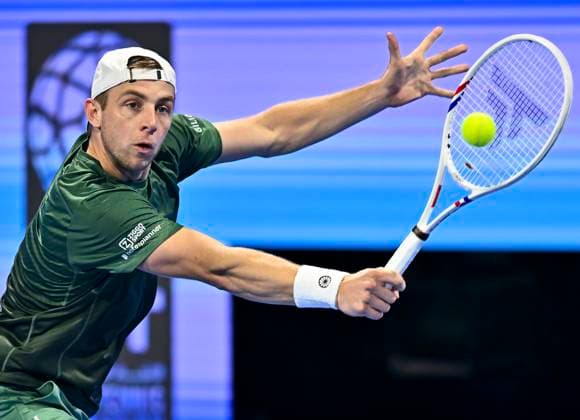 ATP, Tennis Herren QATAR EXXONMOBIL OPEN ROUND OF 16 Tallon Griekspoor of the Netherlands competes in her round of 16 match against Matteo Berrettini of Italy during the ATP Qatar ExxonMobil Open 2025 tennis tournament at the Khalifa International Tennis Complex in Doha, Qatar, on February 19, 2025. DOHA Qatar Copyright: xNOUSHADx