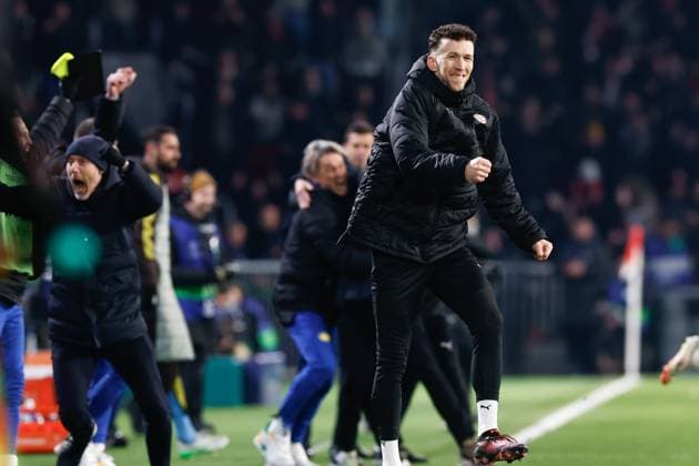 EINDHOVEN, 19-02-2025, Philips Stadium, UEFA Champions League season 2024 25, match between PSV and Juventus, PSV player Ivan Perisic celebrating the 3-1 win PSV - Juventus  x27945574x Copyright: