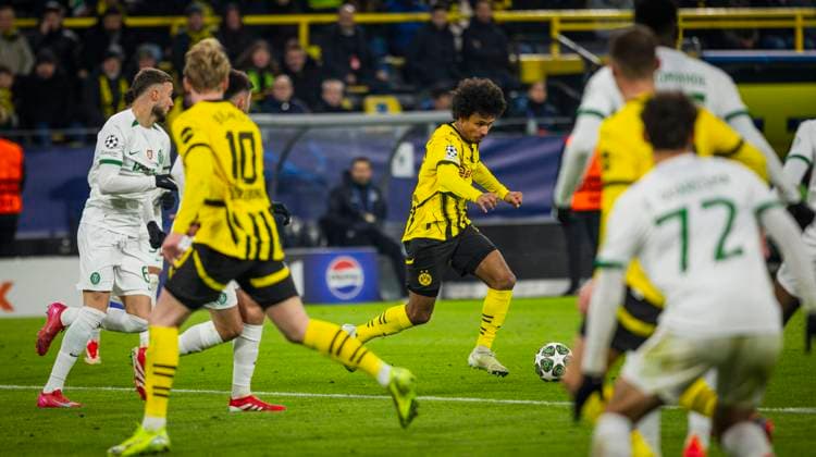 Dortmund, Germany 19th Feb 2025 Karim Adeyemi BvB Borussia Dortmund Sporting Lisbon Borussia Dortmund Sporting Lisbon 19 02 2025