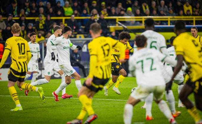 Dortmund, Germany 19th Feb 2025 Karim Adeyemi BvB Borussia Dortmund Sporting Lisbon Borussia Dortmund Sporting Lisbon 19 02 2025
