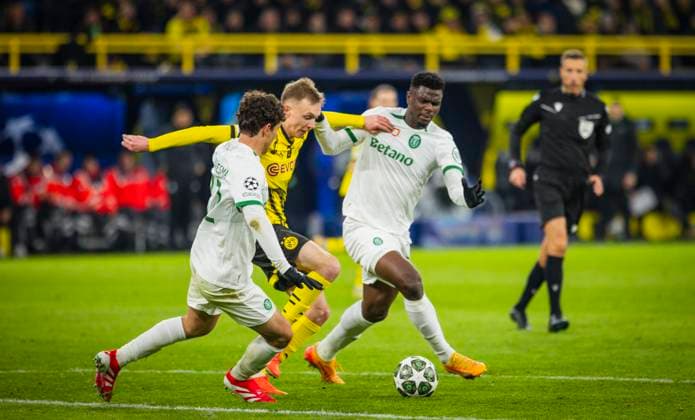 Dortmund, Germany 19th Feb 2025 Maximilian Beier BvB Eduardo Quaresma, Ousmane Diomande SP Borussia Dortmund Sporting Lisbon Borussia Dortmund Sporting Lisbon 19 02 2025