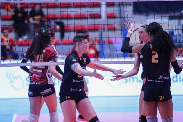 VOLLEY - Volley Challenge Cup Women - Roma Volley vs SC Potsdam Roma Volley exultation during Roma Volley vs SC Potsdam, Women s Volleyball Challenge Cup match in Rome, Italy, February 19 2025 Rome Italy  Copyright: xIPAxSport ABACAx