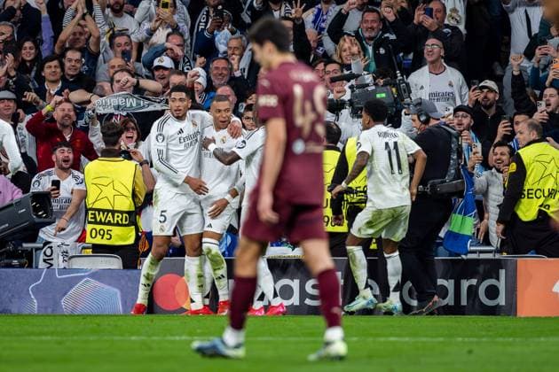 Real Madrid CF vs Manchester City - UEFA Champions League 2024 25 League Knockout Play-off Second Leg Real Madrid players (from L to R) Jude Bellingham, Kylian Mbappe, Rodrygo Silva de Goes celebrates a goal during the UEFA Champions League 2024 25 League Knockout Play-off second leg match between Real Madrid C.F. and Manchester City at Estadio Santiago Bernabeu on February 19, 2025 in Madrid, Spain. Madrid Estadio Santiago Bernabeu Madrid Spain Copyright: xAlbertoxGardinx AGardin_20250219_Foot_Champ_Real_Mad_Man_City_0761