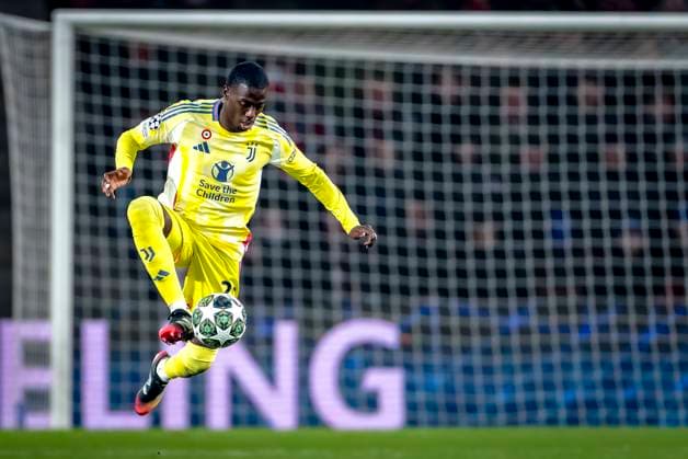 Juventus forwarder Timothy Weah during the match PSV Juventus at the Philips stadium for the UEFA Champions League Knockout phase play offs 2nd leg season 2024 2025 in EINDHOVEN, Netherlands on 19 february 2025, photo by Marcel van Dorst EYE4images DeFodi Images Defodi-746
