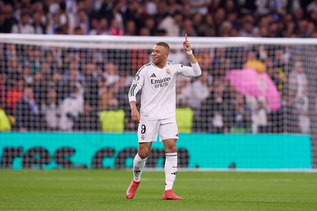 Real Madrid CF vs Manchester City in Madrid, Spain - 19 Feb 2025 Kylian Mbappe of Real Madrid CF celebrates a goal during the 2024 2025 UEFA Champions League Knockout Play-off second leg match between Real Madrid CF and Manchester City at Santiago Bernabeu stadium. Final score Real Madrid CF 3 : 1 Manchester City Madrid Spain Copyright: xFedericoxTitonex xSOPAxImagesx FTITONE_0011