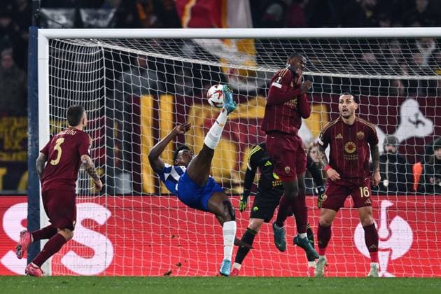 As Roma 20 02 2025 - Europa League Roma-Porto foto Antonello Sammarco Image nella foto: gol Samu 