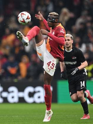 ISTANBUL - Victor Osimhen of Galatasaray SK during the Europa League playoff match between Galatasaray SK and AZ Alkmaar at the Ali Sami Yen Spor Kompleksi stadium on Feb. 20, 2025 in Istanbul, Turkey. ANP UEFA Europa League 2024 25 League Knockout Play-off Second Leg 2024 25 xVIxANPxSportx xxANPxIVx 520456958 originalFilename: 520456958.jpg