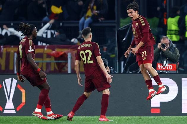 Fp Roma 20 02 2025 - Europa League Roma-Porto foto Federico Proietti Image nella foto: esultanza gol Paulo Dybala 
