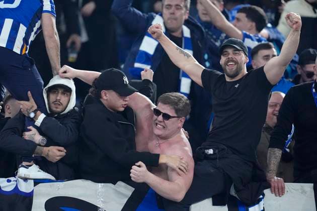. Porto FC supporters celebrates after the goal scored by Samu Omorodion (Porto FC), UEFA Europa League 2024 25 League Knockout Play-off Second Leg, AS Roma v FC Porto, Olimpico Stadium , February 20, 2025, Rome, Italy.