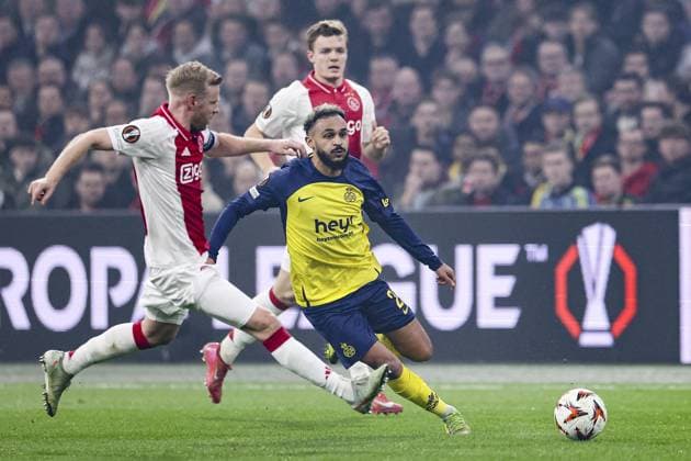 AMSTERDAM , 20-02-2025 , JohanCruijff Arena , season 2024 2025 , Europa League football , match second leg between Ajax and Union Saint Gilloise Ajax player Davy Klaassen and Union Saint-Gilloise player Anan Khalaili Ajax - Union Saint Gilloise  x27956759x Copyright: