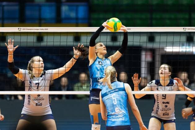 VOLLEY - Champions League Women - Numia Vero Volley Milano vs SSC Palmberg Schwerin Alessia Orro (VeroVolley Milano) during CEV Champions League Women 2025 match between Numia Vero Volley Milano and SSC Palmberg Schwerin at Opiquad Arena, Monza, Italy on February 20, 2025 during Numia Vero Volley Milano vs SSC Palmberg Schwerin, CEV Champions League Women volleyball match in Milan, Italy, February 20 2025 Milan Italy  Copyright: xIPAxSport ABACAx