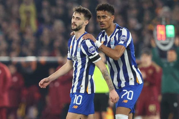 CALCIO - UEFA Europa League - AS Roma vs FC Porto Rome, Italy 20.02.2025 : Fabio Veira of Porto, Goncalo Borges of Porto seen in action during Uefa Europe League 2024-2025 football match, play-off, AS Roma vs FC Porto at Olympic stadium in Rome. Rome italy Italy  Copyright: xIPAxSport ABACAx
