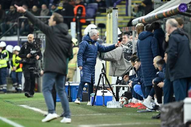 RSC Anderlecht v Fenerbahce - UEFA Europa League ANDERLECHT, BELGIUM - FEBRUARY 20 : Jose Mourinho forward of Fenerbahce anrgy during the UEFA Europa League 2024 25 knockout phase play-off match second leg between RSC Anderlecht and Fenerbahce on February 20, 2025 in Anderlecht, Belgium, 20 02 2025 Anderlecht Belgium  Copyright: xNicoxVereeckenx