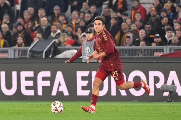 Romaâ??s Paulo Dybala during the UEFA Europa League 2024-2025 football match between AS Roma vs FC Porto at the Olympic Stadium in Rome on February 20, 2025.  Copyright: xFabrizioxCorradetti IPAxSportx xipa-agency.netx xx IPA_54355327 IPA_Agency_IPA54355327