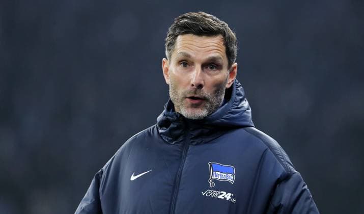 Coach Stefan Leitl Portrait Portrait Single image close up Sport Soccer Football DFL 2 Bundesliga Men 23 Matchday Season 2024 2025 21 02 2025 Hertha BSC Berlin vs 1 FC Nürnberg FCN DFL regulations prohibit any use of photographs as image sequences and or quasi video