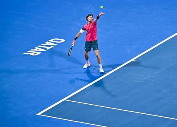 ATP, Tennis Herren QATAR EXXONMOBIL OPEN SEMIFINAL Andrey Rubble of Russia competes in his Semifinal match against Felix Auger-Aliassime of Canada during the ATP Qatar ExxonMobil Open 2025 tennis tournament at the Khalifa International Tennis Complex in Doha, Qatar, on February 21, 2025 DOHA Qatar Copyright: xNoushadxThekkayilx