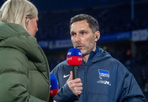 Soccer, Men, Season 2024 2025, 2 Bundesliga 23 Matchday , Hertha BSC 1 FC Nürnberg, Coach Stefan Leitl Hertha BSC interviewed by Sky, 21 02 2025, Copyright: xSebastianxRäppold MatthiasxKochx