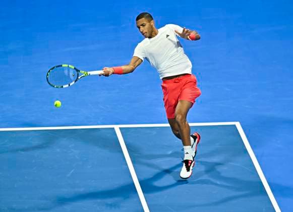 ATP, Tennis Herren QATAR EXXONMOBIL OPEN SEMIFINAL Felix Auger-Aliassime of Canada competes in his Semifinal match against Andrey Rubble of Russia during the ATP Qatar ExxonMobil Open 2025 tennis tournament at the Khalifa International Tennis Complex in Doha, Qatar, on February 21, 2025 DOHA Qatar Copyright: xNoushadxThekkayilx