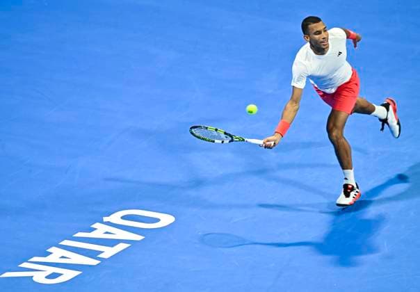 ATP, Tennis Herren QATAR EXXONMOBIL OPEN SEMIFINAL Felix Auger-Aliassime of Canada competes in his Semifinal match against Andrey Rubble of Russia during the ATP Qatar ExxonMobil Open 2025 tennis tournament at the Khalifa International Tennis Complex in Doha, Qatar, on February 21, 2025 DOHA Qatar Copyright: xNoushadxThekkayilx