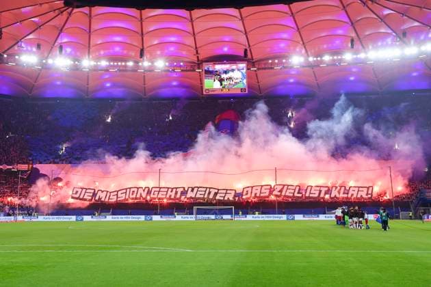 The fans of Hamburger SV show a choreography, 2 Bundesliga, Hamburger SV vs 1 FC Kaiserslautern, Volksparkstadion, February 21, 2025 in Hamburg, Germany Photo by Marco Steinbrenner DeFodi Images The fans of Hamburger SV show a choreography, 2 Bundesliga, Hamburger SV vs 1 FC Kaiserslautern, Volksparkstadion, February 21, 2025 in Hamburg, Germany Photo by Marco Steinbrenner DeFodi Images DFB DFL REGULATIONS PROHIBIT ANY USE OF PHOTOGRAPHS AS IMAGE SEQUENCES AND OR QUASI VIDEO