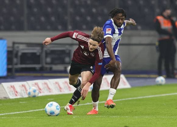 21 02 2025 Soccer Season 2024 2025 2 Soccer Bundesliga 23 Matchday Hertha BSC Berlin HBSC 1 FC Nuremberg FCN Club Sportfoto Zink DaMa xdaxmax DFL regulations prohibit any use of photographs as image sequences and or quasi video only for editorial use Caspar Jander 20, 1 FC Nuremberg FCN Deyovaisio Evan Zeefuik 42, Hertha BSC Berlin