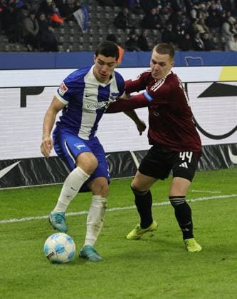 21 02 2025 Soccer Season 2024 2025 2 Soccer Bundesliga 23 Matchday Hertha BSC Berlin HBSC 1 FC Nuremberg FCN Club Sportfoto Zink DaMa xdaxmax DFL regulations prohibit any use of photographs as image sequences and or quasi video only for editorial use Ibrahim Maza 10, Hertha BSC Berlin Ondrej Karafiat 44, 1 FC Nuremberg FCN