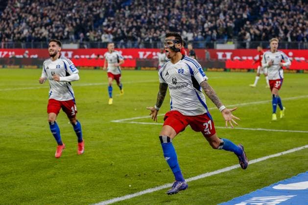 1 0 Davie Selke HSV cheer Germany , Hamburg , Volksparkstadion , Football , 2 Bundesliga , Hamburger SV 1 FC Kaiserslautern