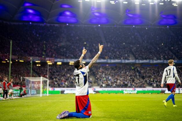 Hamburg, February 21, 2025 Soccer, 2 Bundesliga 2024 25, Hamburger SV 1 FC Kaiserslautern Davie Selke Hamburger SV, 27 celebrates goal to 2 0 not given DFL REGULATIONS PROHIBIT ANY USE OF PHOTOGRAPHS AS IMAGE SEQUENCES AND OR QUASI VIDEO
