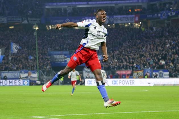 GER,Hamburg, HSV , 2 Bundesliga , Football, DFB, Hamburger SV vs 1 FC Kaiserslautern , im Hamburger Volksparkstadion , 21 02 2025 , v l Fabio Balde Hamburger SV , 45 macht das 3 0 DFL regulations prohibit any use of photographs as image sequences and or quasi video Copyright: HMBxMedia FernandoxSoares