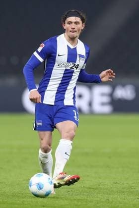21 02 2025, xtgx, Fußball 2 Bundesliga, Hertha BSC Berlin 1 FC Nuernberg emspor, v l Fabian Reese Hertha, 11 Freisteller, Einzelbild, Ganzkoerper, single frame DFL DFB REGULATIONS PROHIBIT ANY USE OF PHOTOGRAPHS as IMAGE SEQUENCES and or QUASI VIDEO Berlin