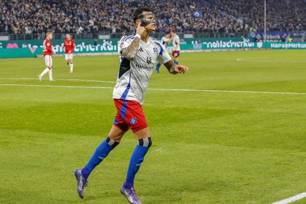 Goal celebration 2 0 by Davie Selke HSV Germany , Hamburg , Volksparkstadion , Football , 2 Bundesliga , Hamburger SV 1 FC Kaiserslautern