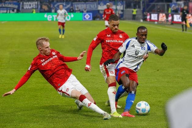 Jean Luc Dompe HSV 16 Tim Breithaupt 32 Jan Gyamerah Kaiserslautern Germany , Hamburg , Volksparkstadion , Football , 2 Bundesliga , Hamburger SV 1 FC Kaiserslautern