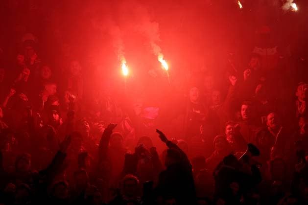 21 02 2025 Soccer Season 2024 2025 2 Soccer Bundesliga 23 Matchday Hertha BSC Berlin HBSC 1 FC Nuremberg FCN Club Sportfoto Zink DaMa xdaxmax DFL regulations prohibit any use of photographs as image sequences and or quasi video only for editorial use Symbolbild Symbolfoto Feature Impression Pyrotechnik Pyro Bengalfackeln Bengalfackeln Rauch im Gästeblock der Clubfan Clubfans FCN Fans Fans