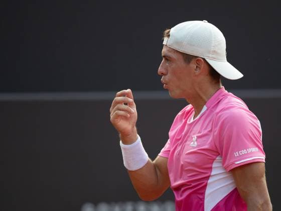 (250222) -- RIO DE JANEIRO, Feb. 22, 2025 -- Sebastian Baez of Argentina reacts during the men s singles quarterfinal match against Tseng Chun-Hsin of Chinese Taipei at the 2025 ATP, Tennis Herren 500 Rio Open at Jockey Club Brasileiro in Rio de Janeiro, Brazil, Feb. 21, 2025. ) (SP)BRAZIL-RIO DE JANEIRO-TENNIS-RIO OPEN-MEN S SINGLES-QUARTERFINALS WangxTiancong 
